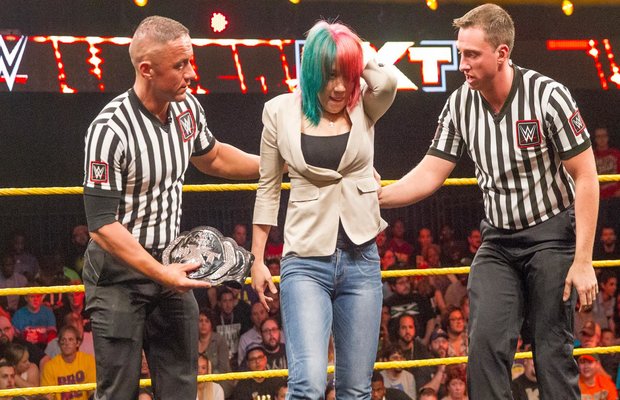 Rumor Roundup: Sasha Banks & Naomi's WWE contracts, Triple H change, Flair,  more! - Cageside Seats