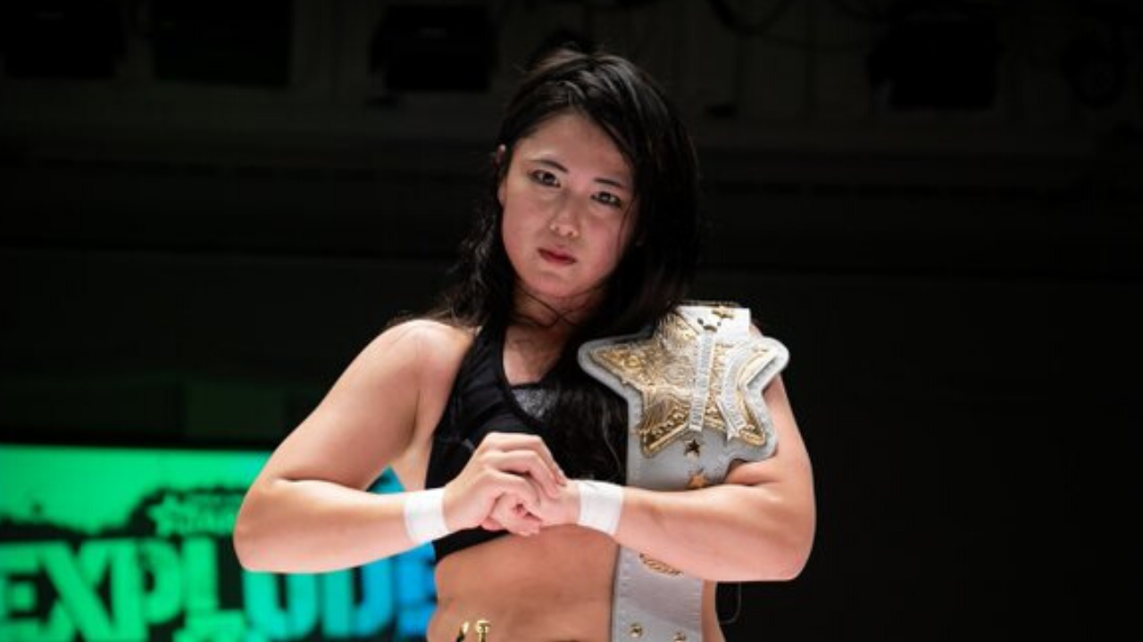 Maika becomes the new Future of STARDOM Champion