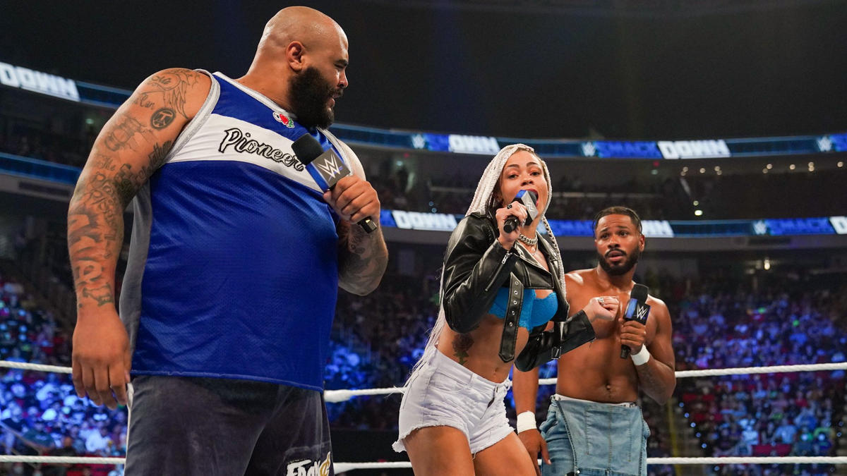 B-Fab Returns To The Ring At WWE Live Event - Diva Dirt