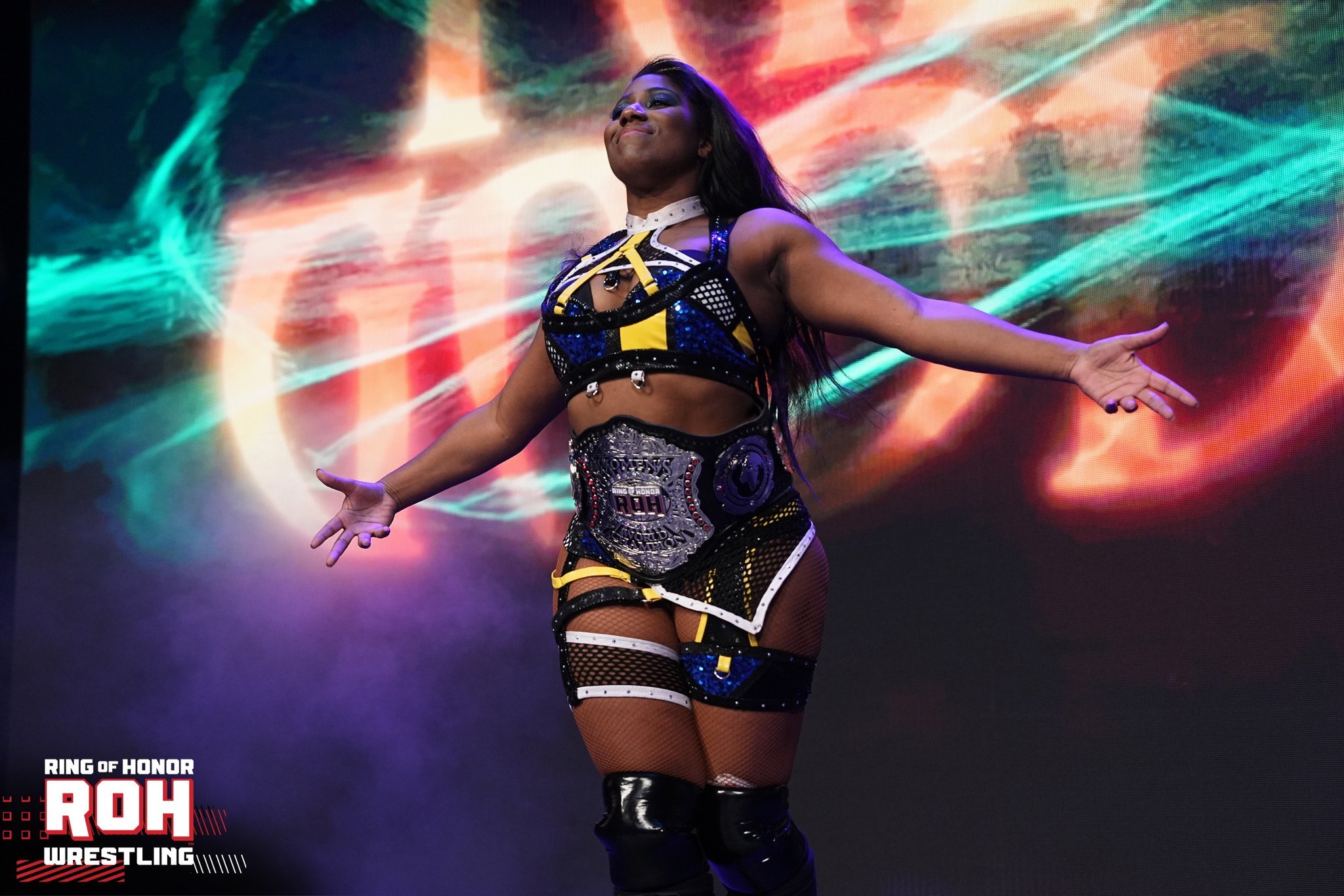 Athena vs. Kiera Hogan Booked For A Chicago Street Fight