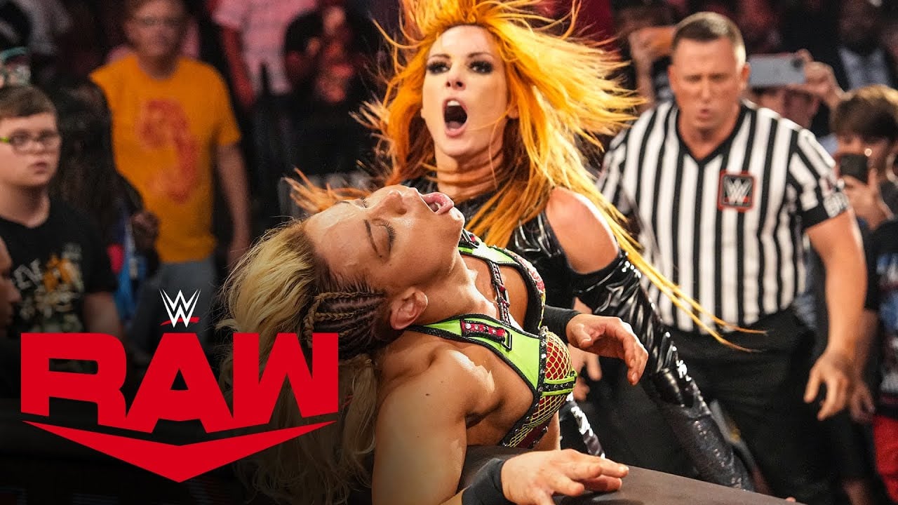 Becky Lynch ManHandles Zoey Stark Ahead Of Payback