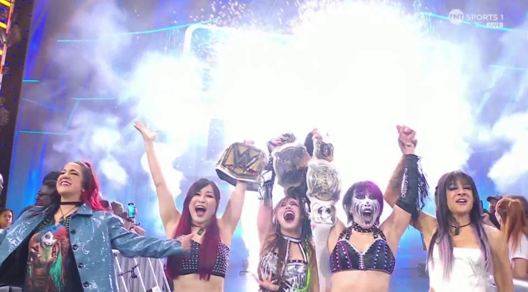 The Kabuki Warriors Become New Women’s Tag Team Champions